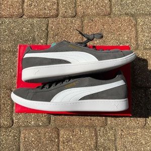 NWT PUMA Sneakers